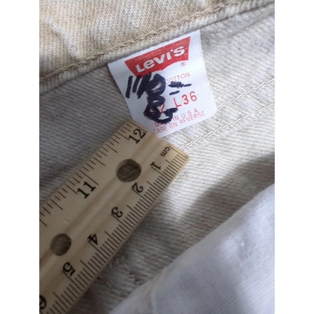 Vtg Levi's 550 Jeans Mens 32x36 Tan Khaki Relaxed Tapered Leg USA 90s USA